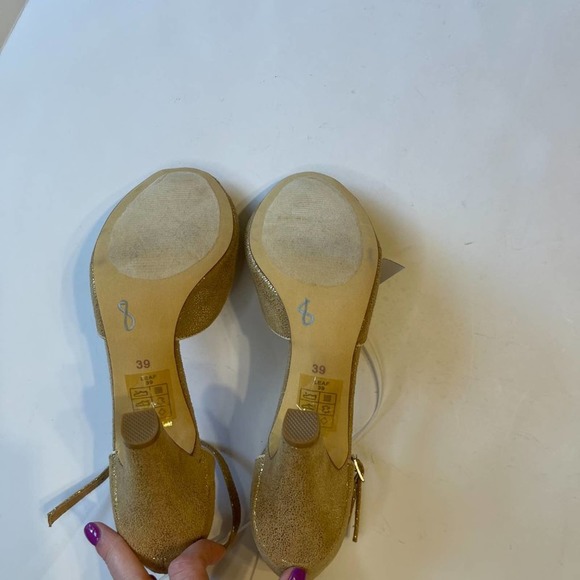 Modcloth Chelsea Crew Scallop Your Alley Heel - Picture 9 of 10